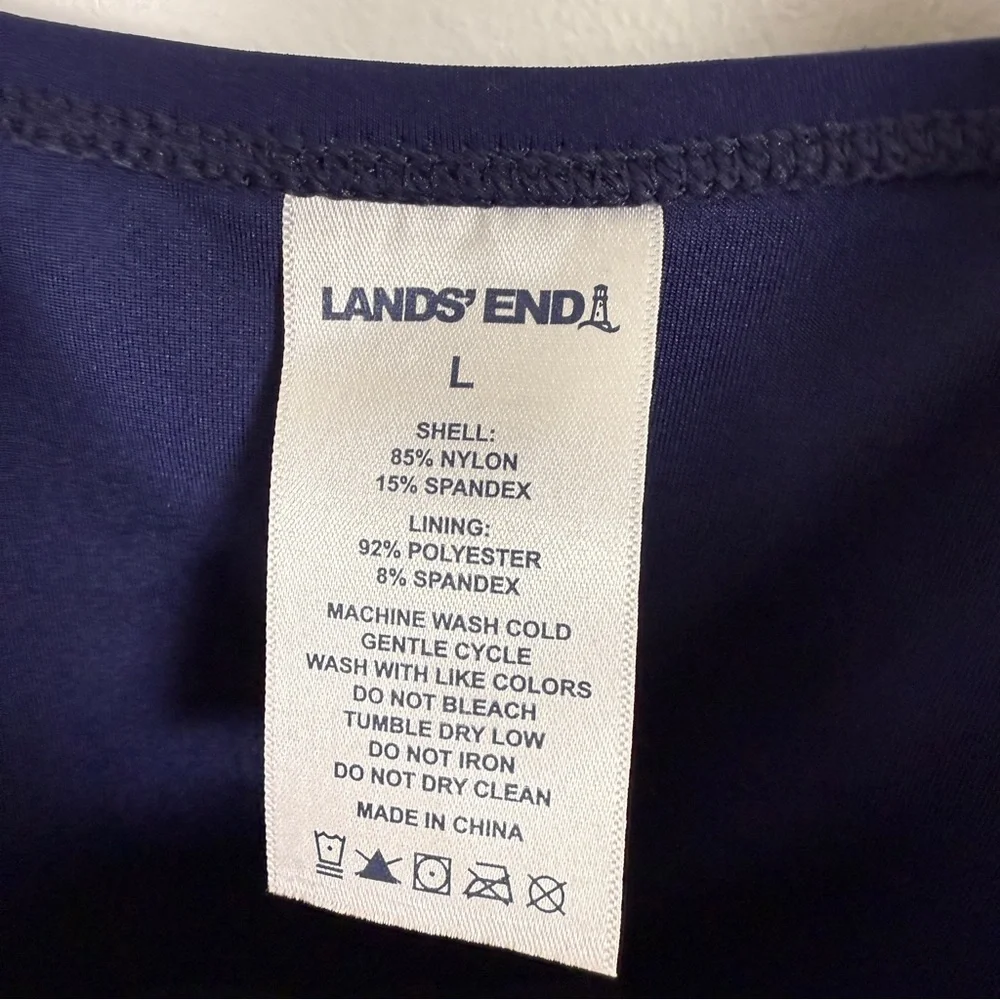Lands’ End Navy Swim Dress Size Large Built-In Bra Tummy Control NWOT Modest - Picture 2 of 7